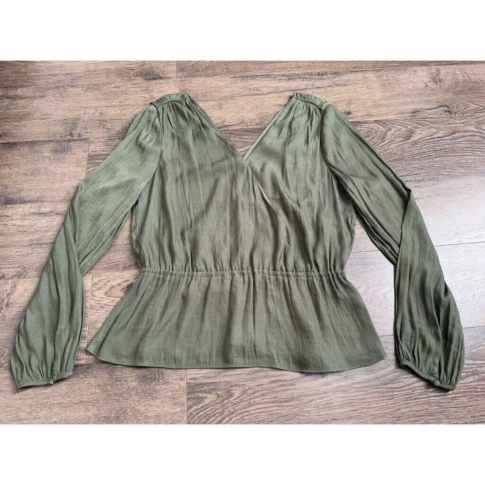 NWOT Womens Banana Republic elastic waist long‎ sleeve wrap blouse green size S